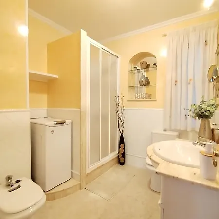 Lannion Apartment